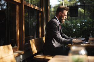 社会人がメンズ脱毛を始めるのに最適なタイミングは？